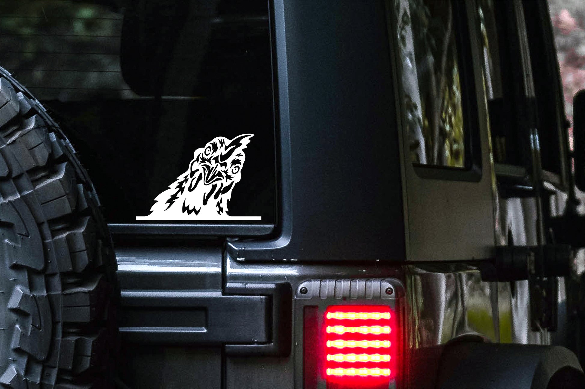 Peeking Hen Decal